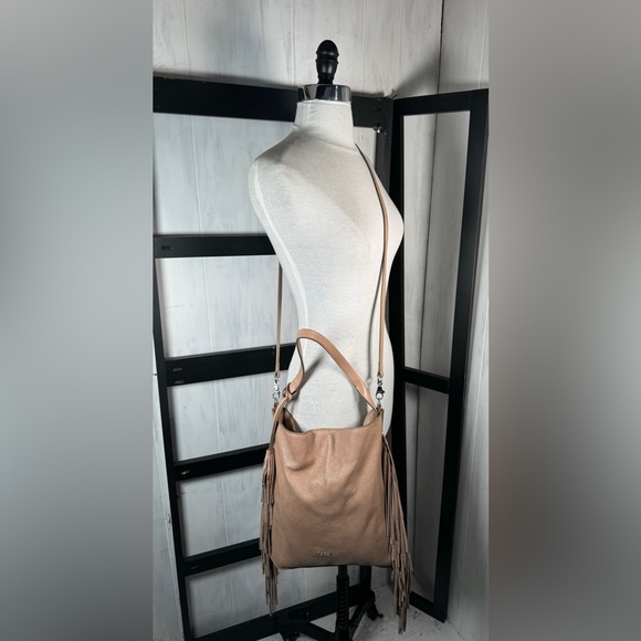 Tosca Blu FRINGED Big Nude Leather Satchel/Removable Crossbody Strap & Pouch - Picture 1 of 12